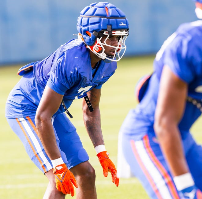 Florida defensive back Trikweze Bridges (7) performs a drill as the Florida Gators held their last open Spring football practice before the Orange and Blue Game at Sanders Practice Fields in Gainesville, FL on Tuesday, April 9, 2024. [Doug Engle/Gainesville Sun]