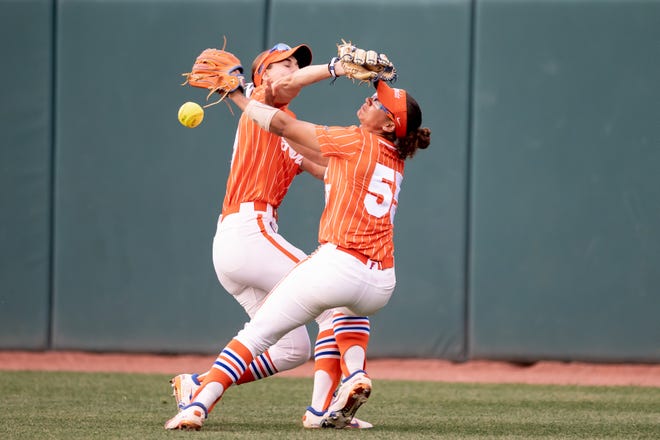 Florida Gators outfielder Katie Kistler (29) and Florida Gators utility Pal Egan (55) run into each other while attempting to catch a fly ball during the game against the Auburn Tigers at Katie Seashole Pressly Stadium at the University of Florida in Gainesville, FL on Thursday, April 6, 2023. [Matt Pendleton/Gainesville Sun]