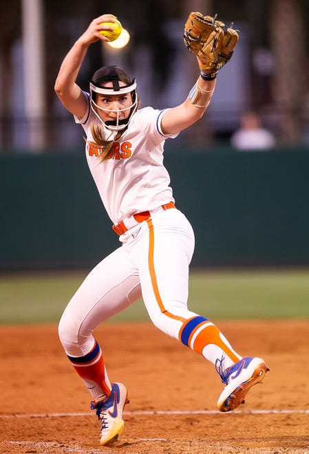 Florida starting pitcher Elizabeth Hightower (22) pitches in the top of the third. The Florida women’s softball team hosted USF at Katie Seashole Pressly Stadium in Gainesville, FL on Wednesday, April 19, 2023. Florida won 7-3 by hitting a grand slam in the bottom of the seventh inning. [Doug Engle/Gainesville Sun]