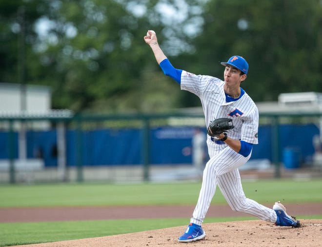 Florida's pitcher Yoel Tejeda Jr. (17) was the starter for Florida as they matched up against UNF, Tuesday, April 25, 2023, at Condron Family Baseball Park in Gainesville, Florida. UF won 6-2. [Cyndi Chambers/ Gainesville Sun] 2023