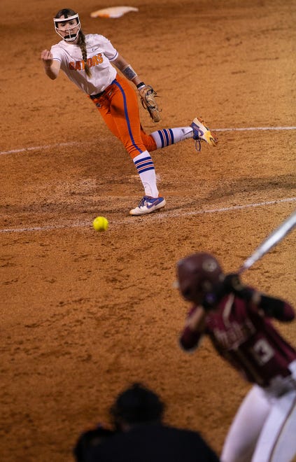 Florida Gators relief pitcher Elizabeth Hightower (22) pitches in the fifth inning. The Florida women’s softball team hosted FSU at Katie Seashole Pressly Stadium in Gainesville, FL on Wednesday, May 3, 2023. The Seminoles defeated the Gators 8-7.  [Doug Engle/Gainesville Sun]