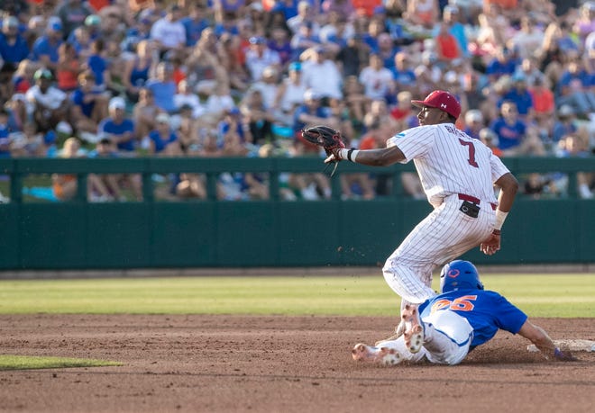 Gators outfielder Richie Schiekofer (25) steals second against South Carolina in Game 2 of the NCAA Super Regionals, Saturday, June 10, 2023, at Condron Family Ballpark in Gainesville, Florida. The Gators beat the Gamecocks 4-0 and are headed to the College World Series in Omaha.  [Cyndi Chambers/ Gainesville Sun] 2023